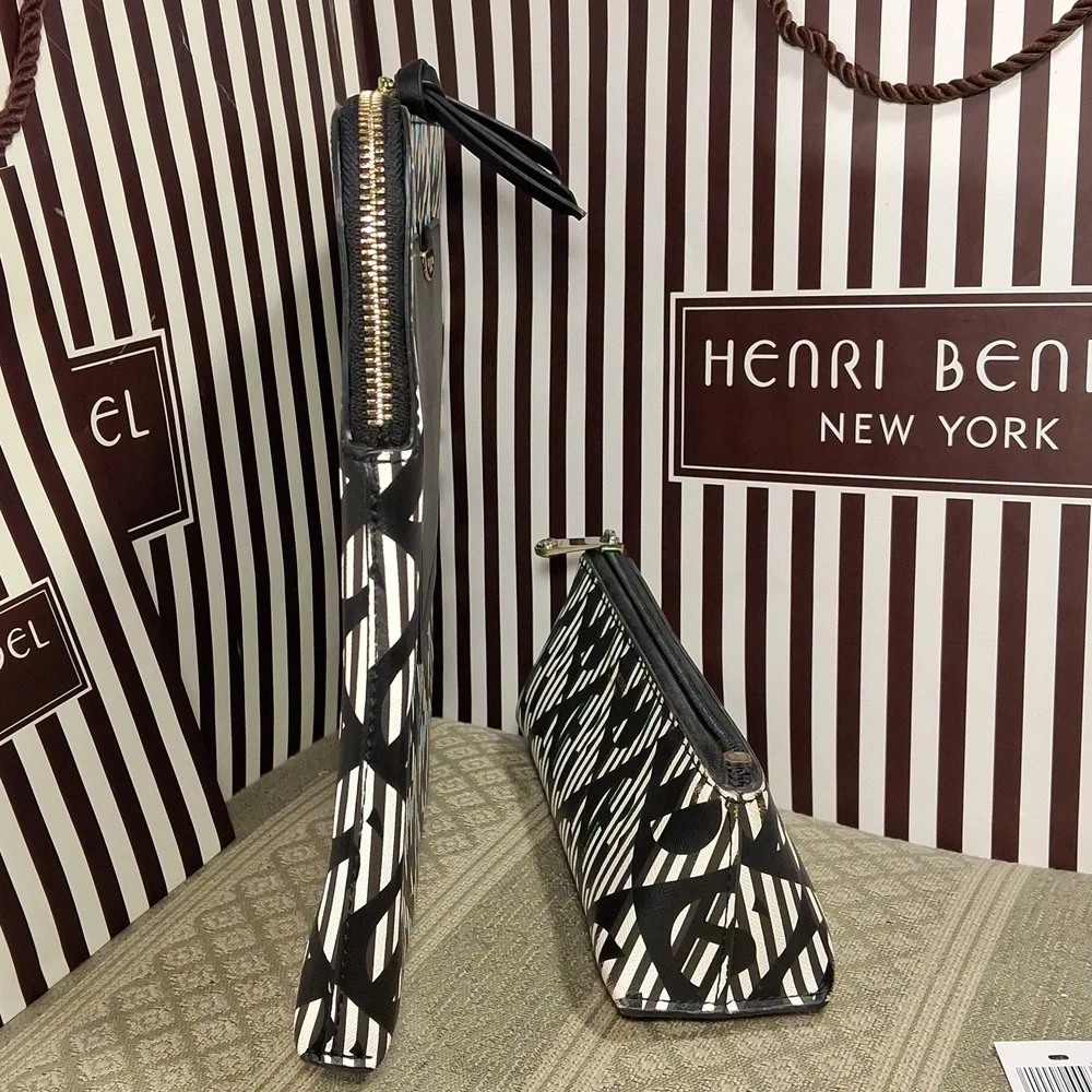 Bundle Henri Bendel West 57th Modern Monogram 13